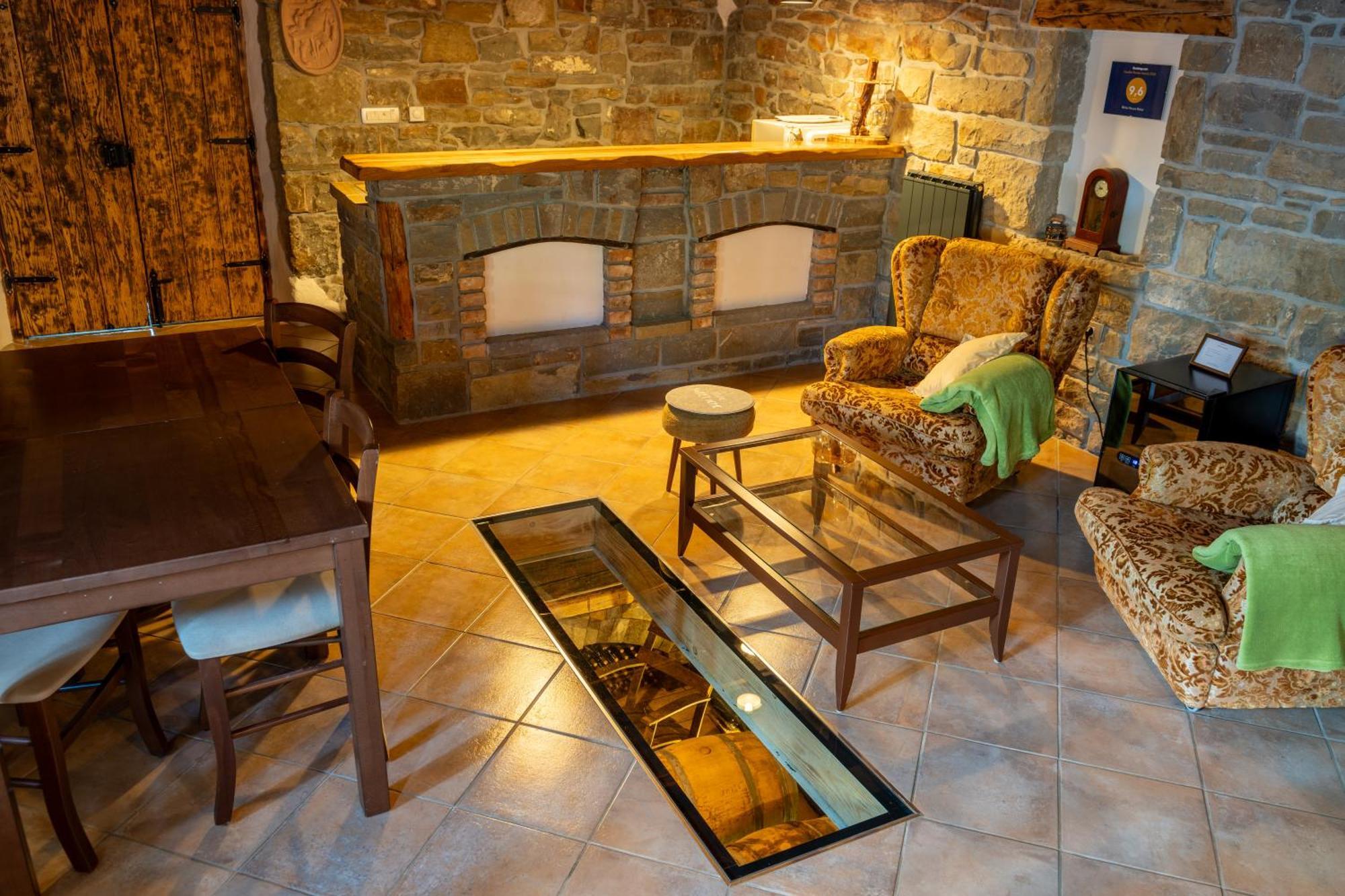 בית הארחה Gračišče 	Wine House Rakar מראה חיצוני תמונה